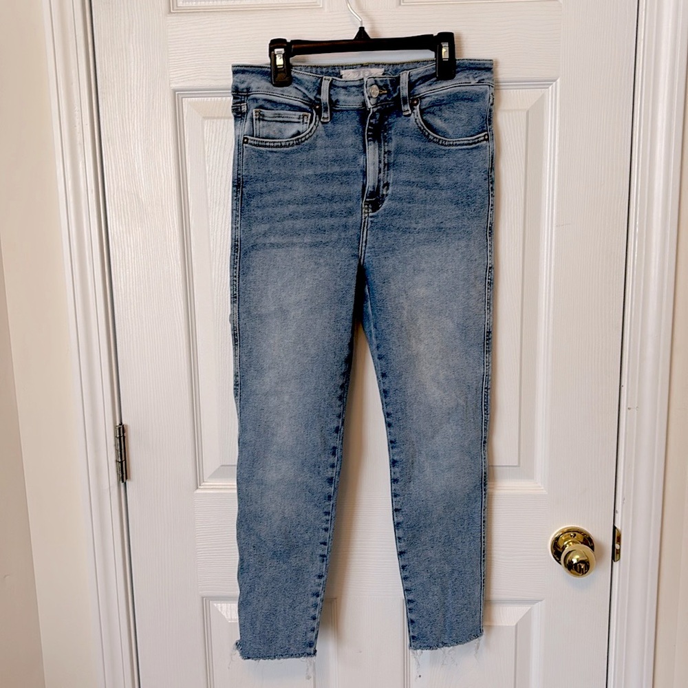 We The Free High Rise Skinny Jeans Raw Hem Size 29